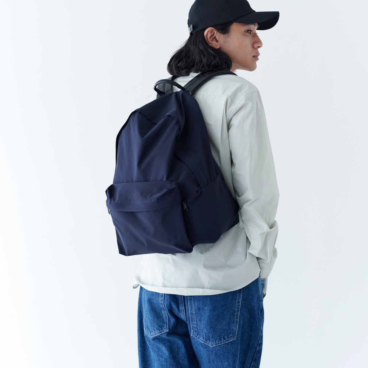 レザーハーネスのスペシャルデイパックが数量限定発売